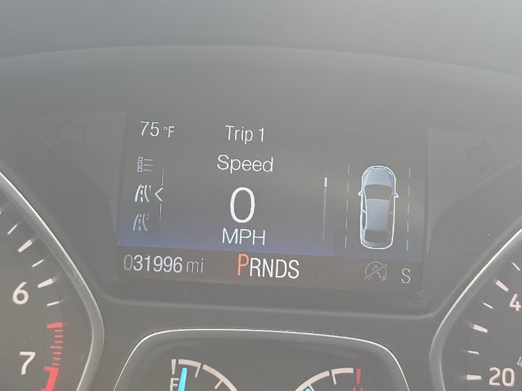 Used 2019 Ford Escape Titanium image 44