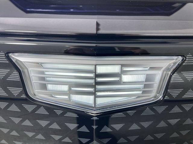 Used 2026 Cadillac Lyriq Signature Sport AWD/4WD image 31