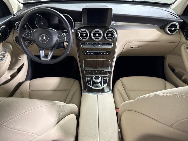 Used 2017 Mercedes-Benz GLC 300 4MATIC image 21