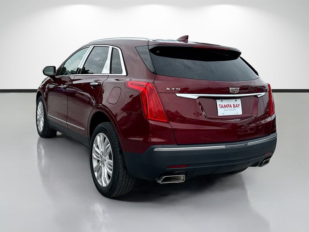Used 2018 Cadillac XT5 Premium Luxury FWD image 5