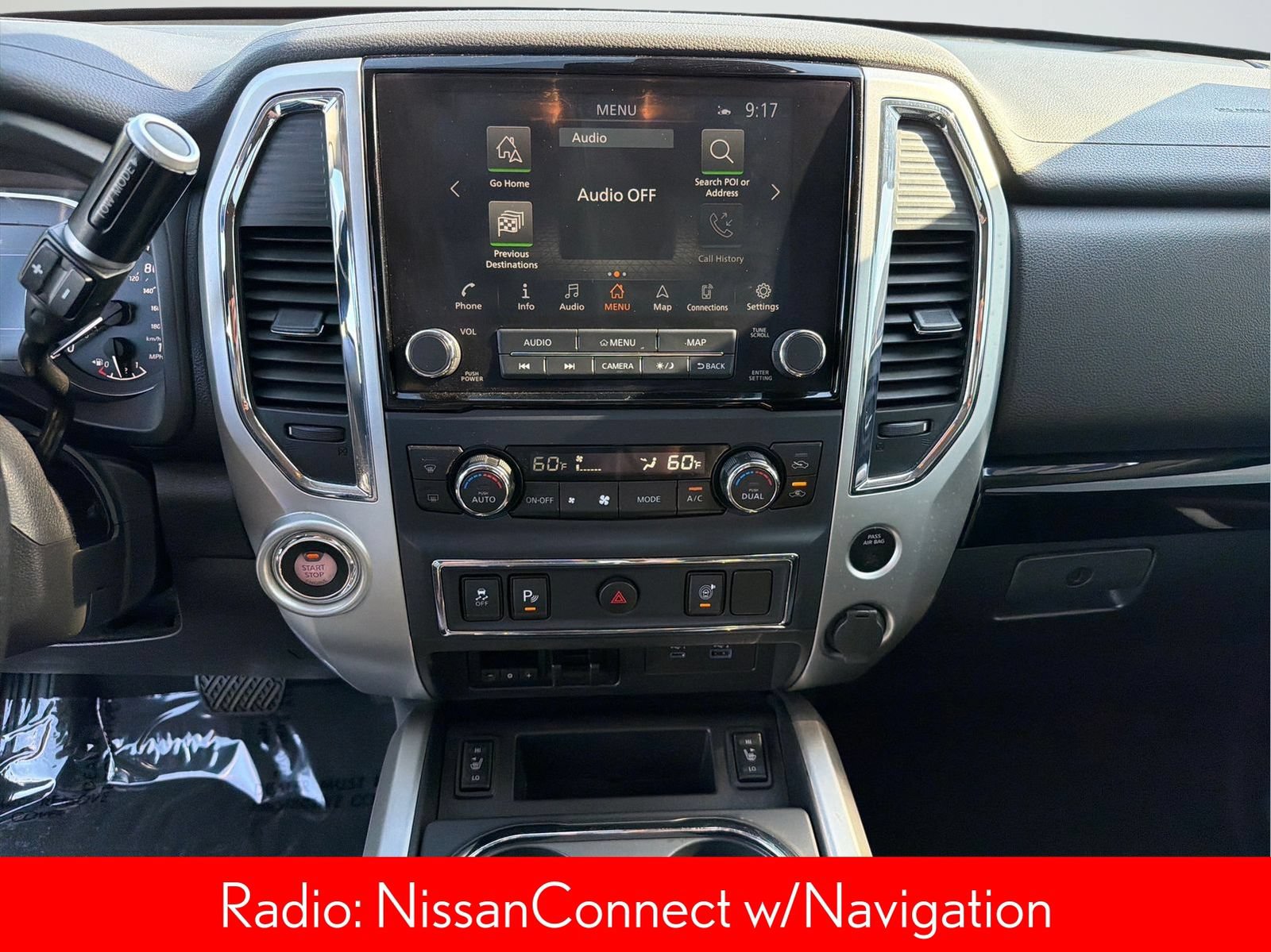 Used 2020 Nissan Titan SV w/ SV Convenience Package RWD image 17