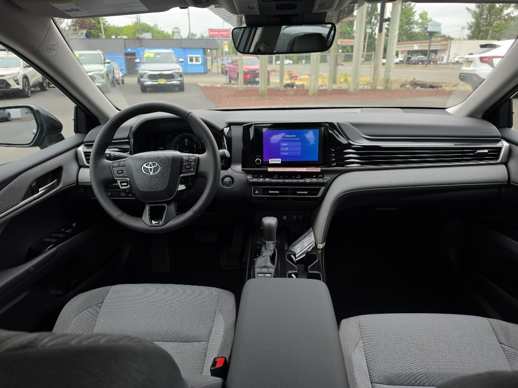 New 2026 Toyota Camry LE AWD/4WD image 19