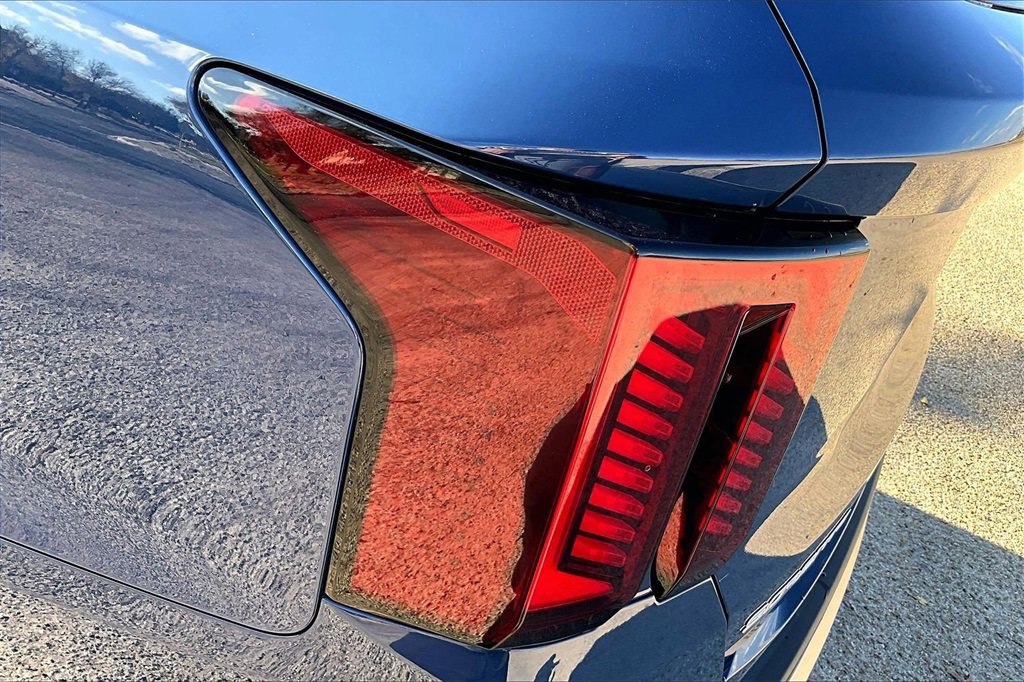 Used 2025 Kia Sorento SX image 33