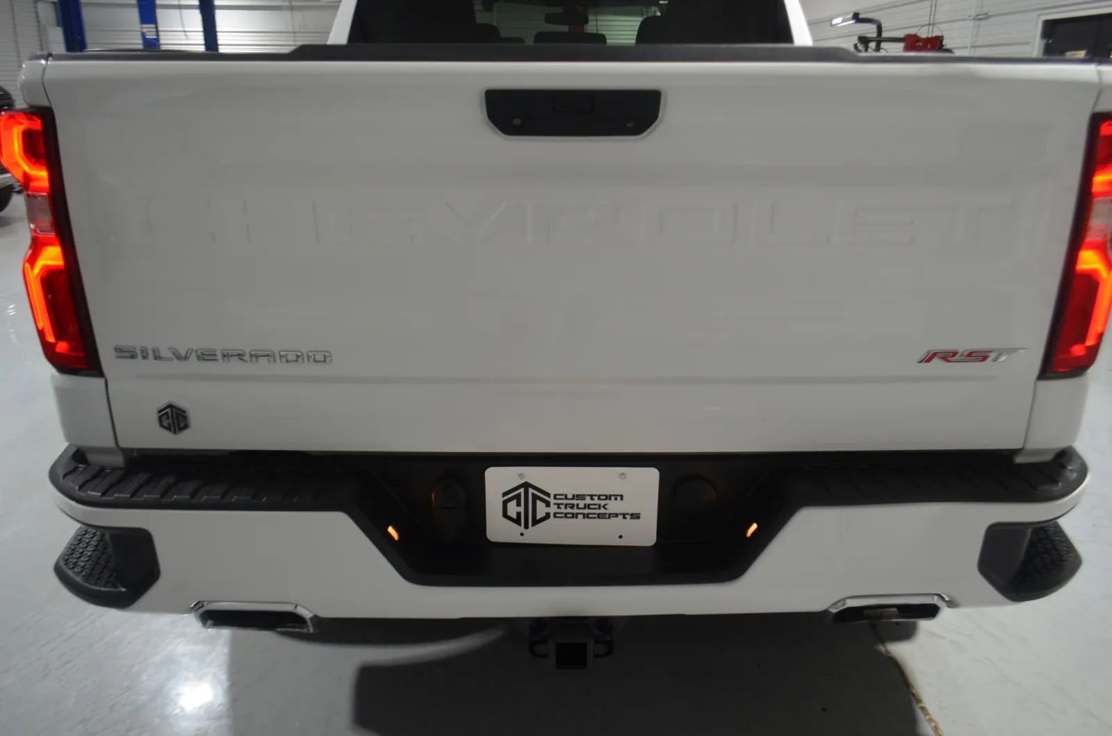 Used 2019 Chevrolet Silverado 1500 RST w/ All-Star Edition image 9