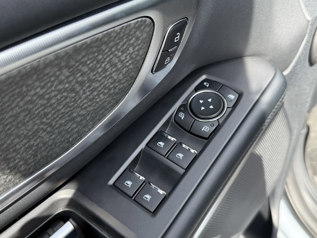 Used 2025 Ford Expedition Tremor AWD/4WD image 11
