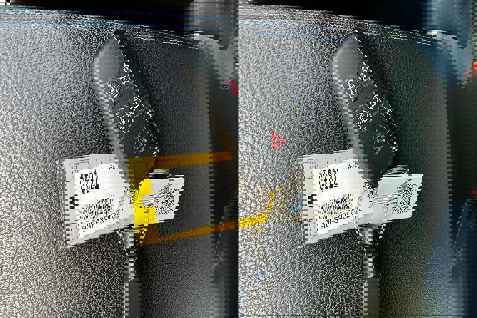 Used 2018 Jaguar XE R-Sport image 15