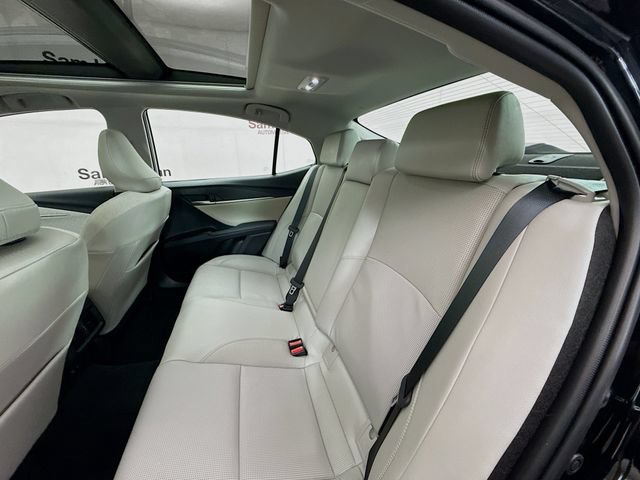 Used 2026 Toyota Camry XLE AWD/4WD image 25