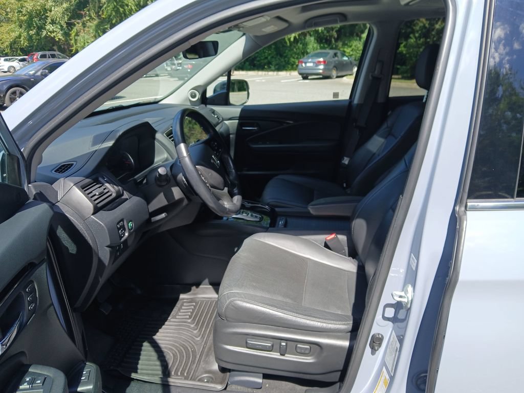 Used 2022 Honda Pilot Elite image 18