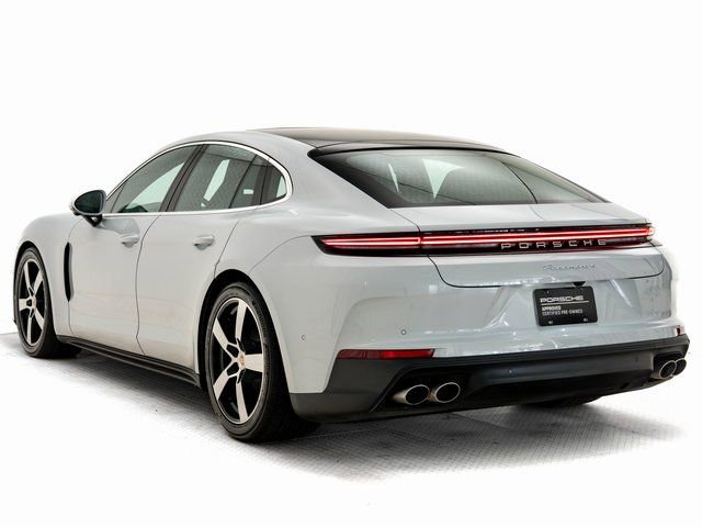 Certified 2025 Porsche Panamera 4 image 3