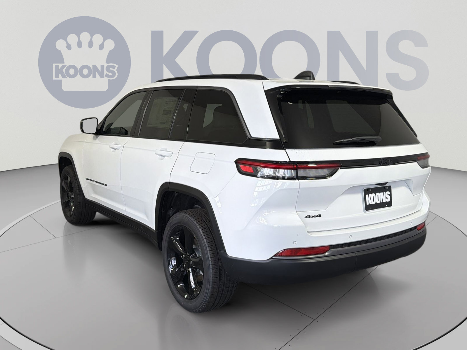 New 2026 Jeep Grand Cherokee Limited w/ Limited Altitude Package AWD/4WD image 4
