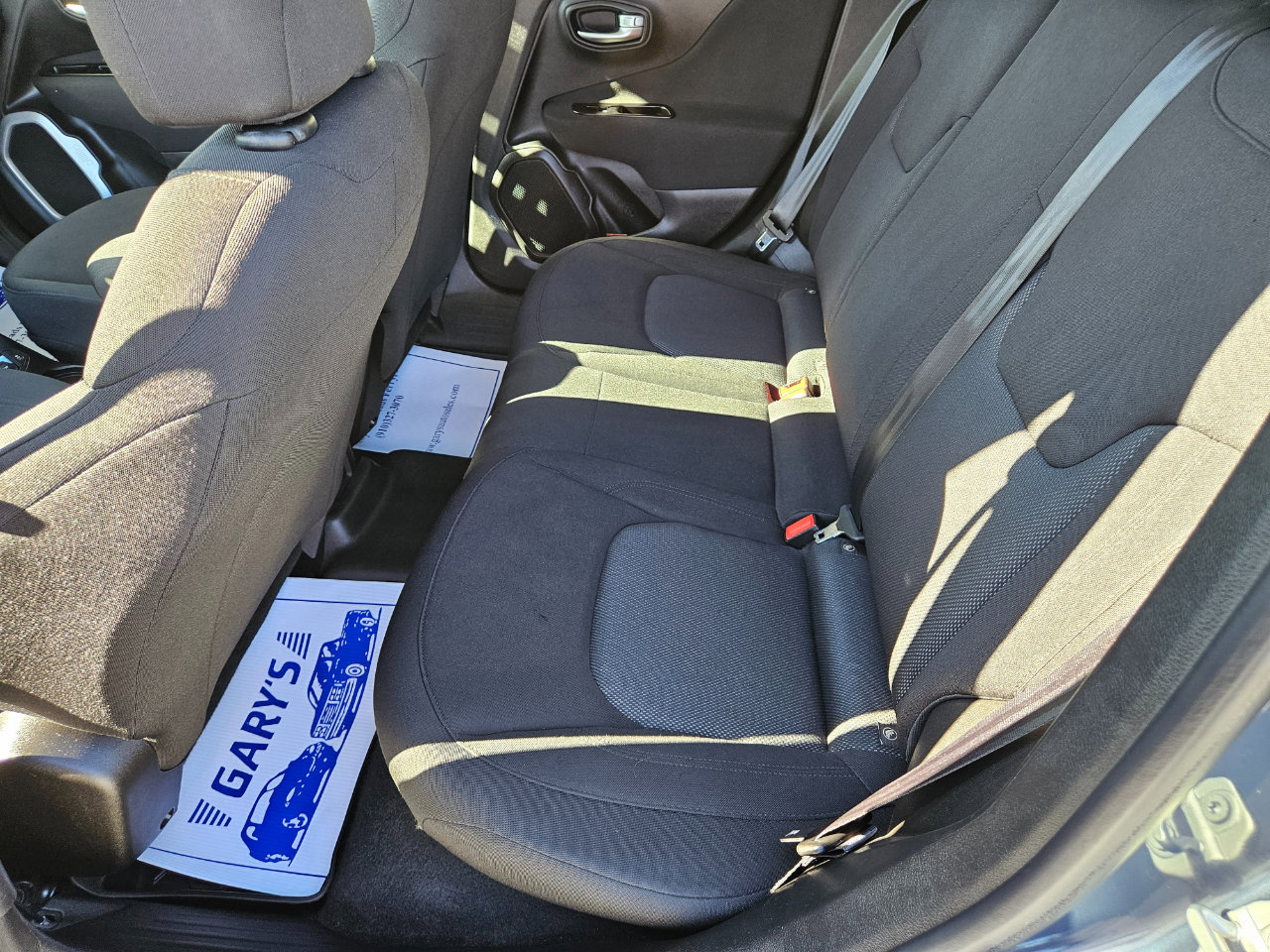 Used 2021 Jeep Renegade Sport w/ Sport Appearance Group image 15