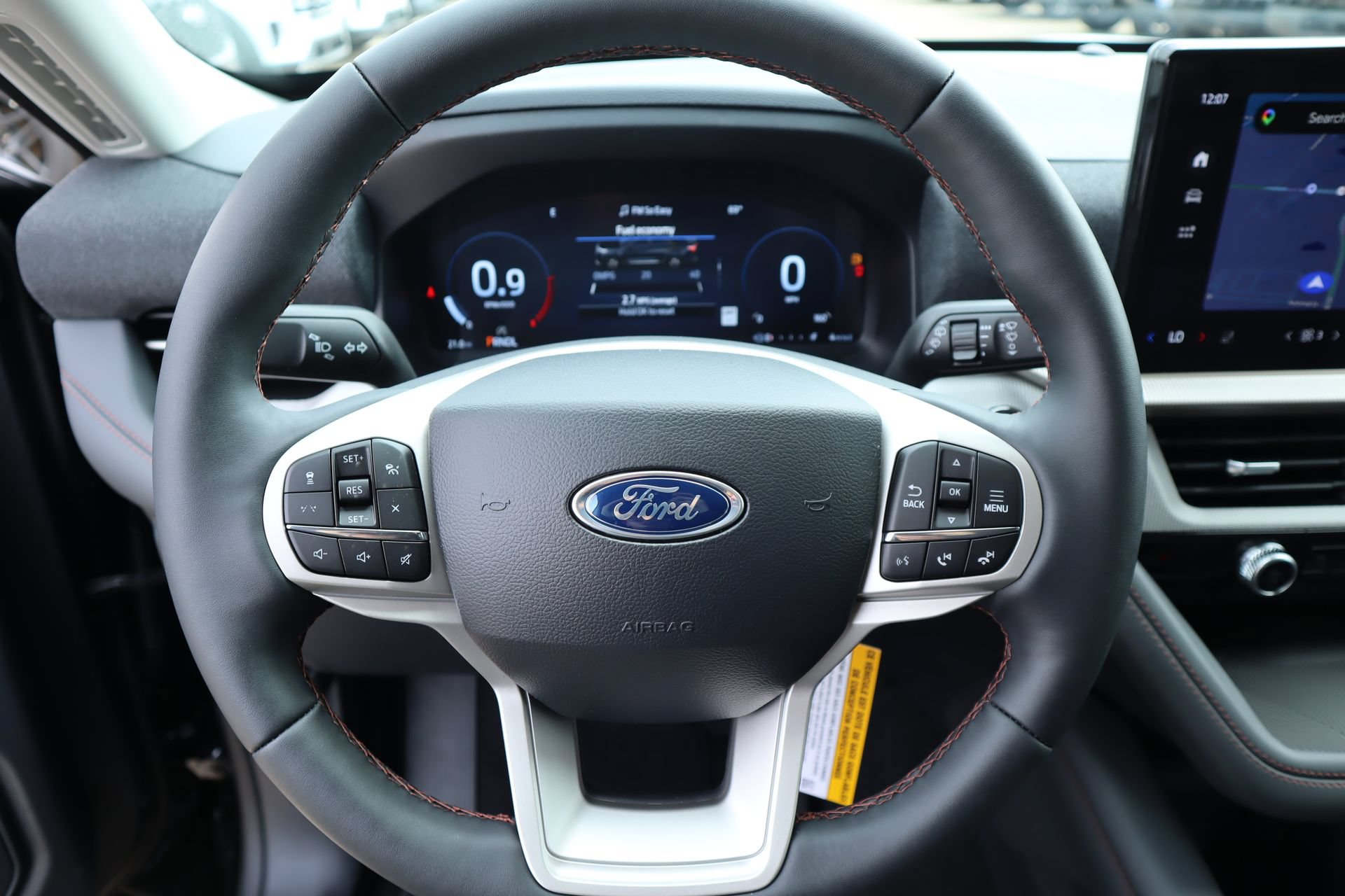 New 2026 Ford Explorer Active w/ Active Comfort Package AWD/4WD image 3