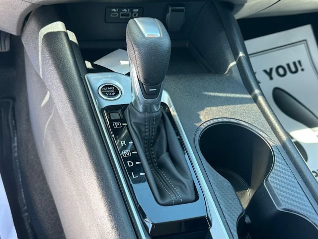 Used 2025 Nissan Altima 2.5 SV FWD image 24