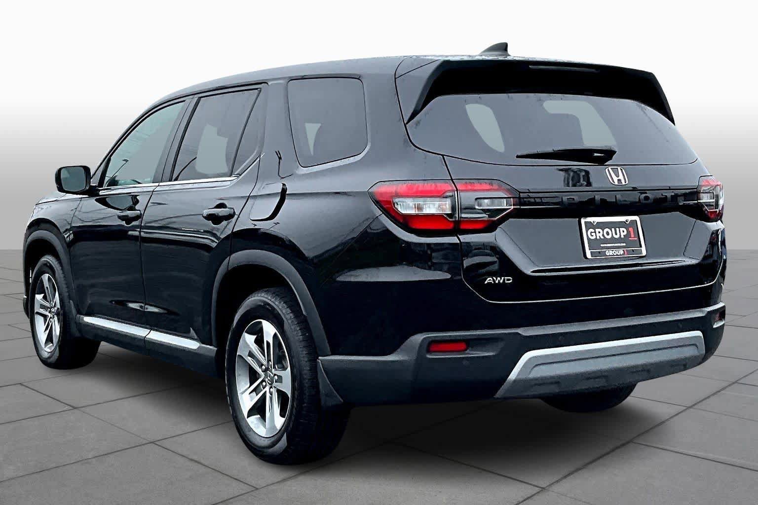 Used 2024 Honda Pilot EX-L image 12
