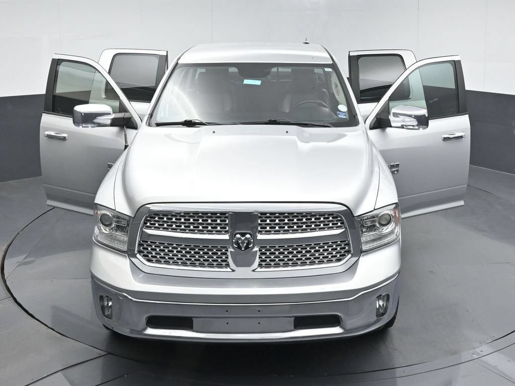 Used 2018 RAM 1500 Laramie RWD image 53