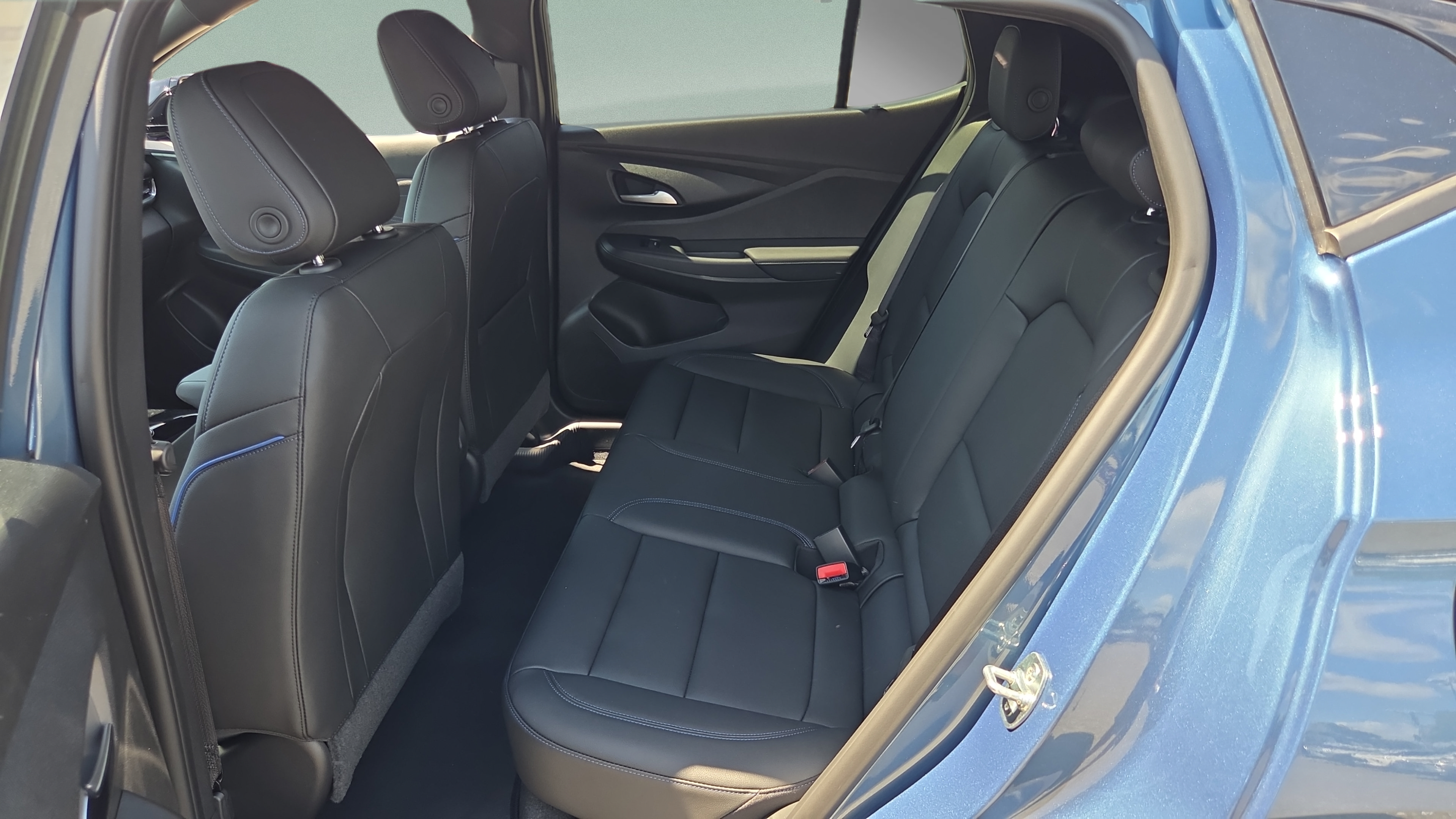 New 2026 Buick Envista Sport Touring w/ Convenience I Package FWD image 10