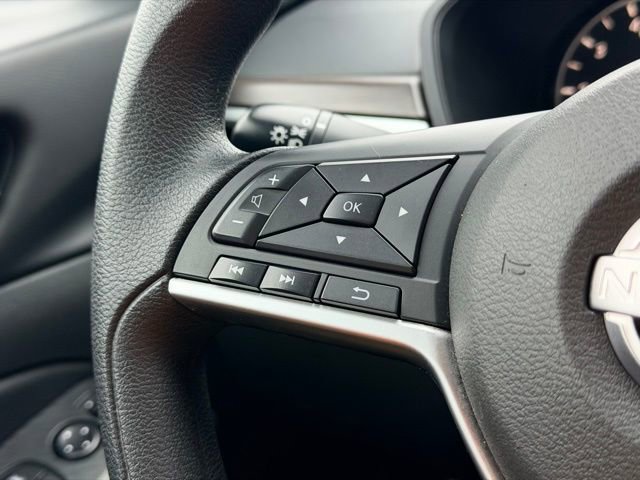 Used 2024 Nissan Altima 2.5 SV image 10