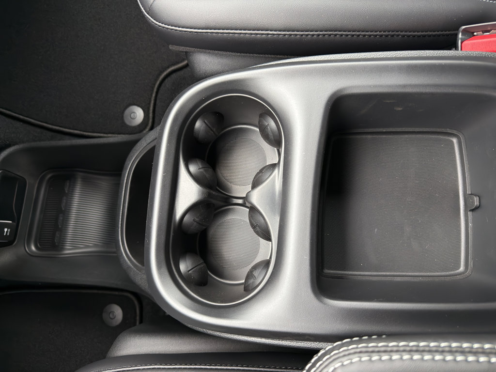 New 2026 Chrysler Pacifica Select FWD image 21