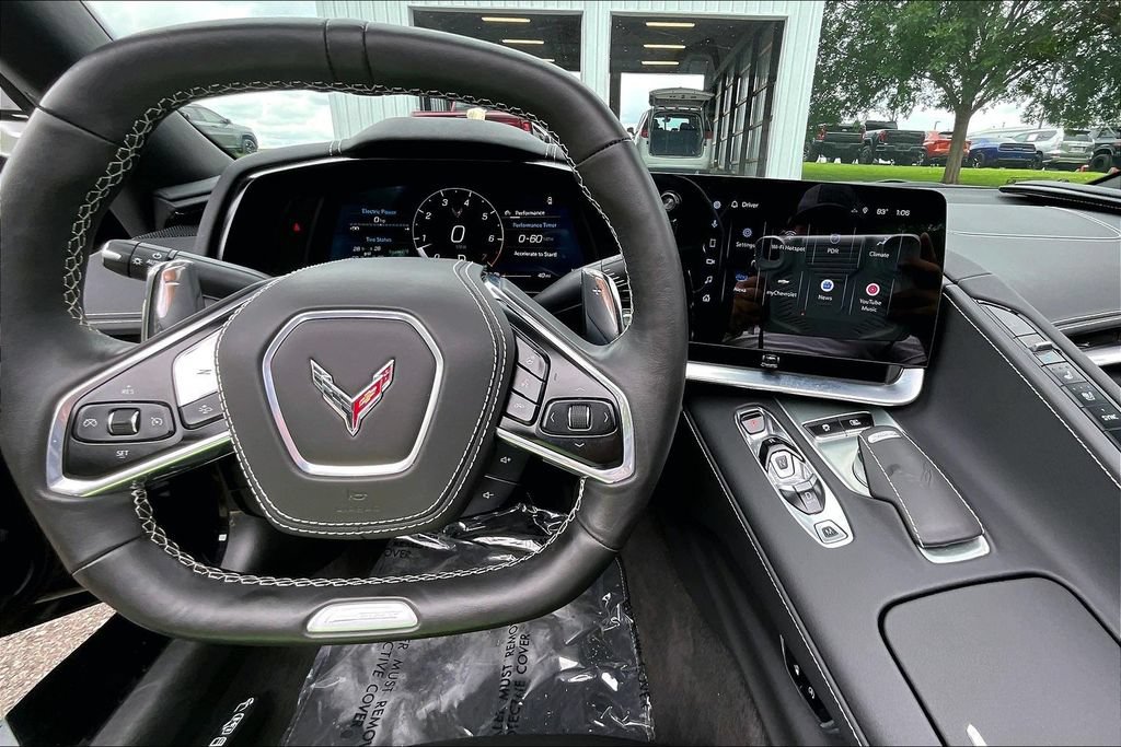 Used 2025 Chevrolet Corvette E-Ray AWD/4WD image 10