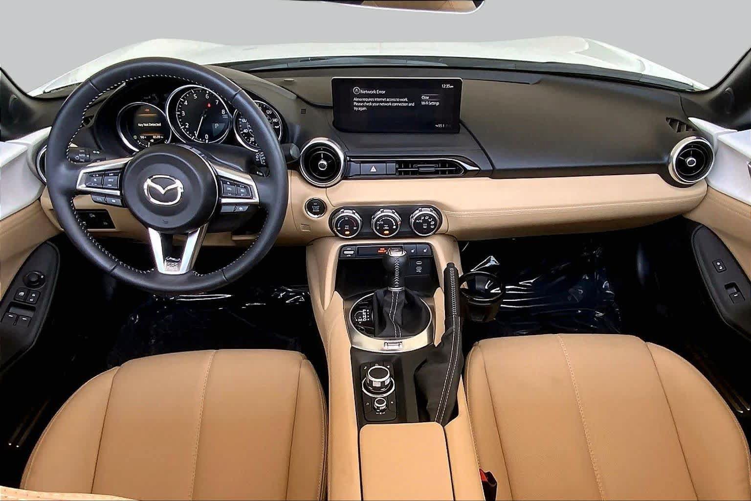 Used 2025 MAZDA MX-5 Miata RF Grand Touring RWD image 16