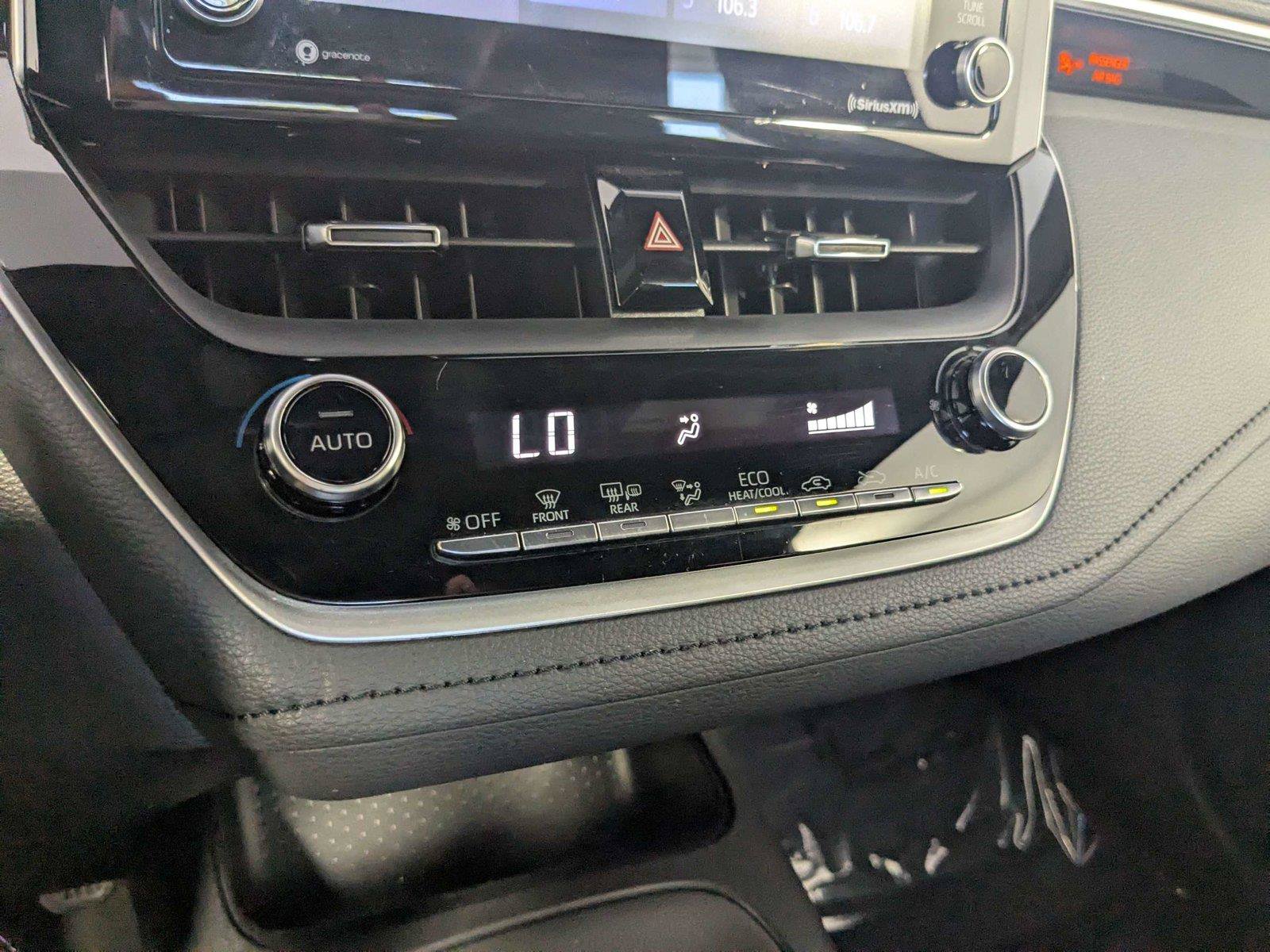 Used 2021 Toyota Corolla SE FWD image 22