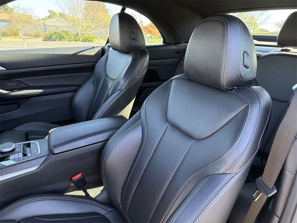 Used 2024 BMW 430i Convertible image 24