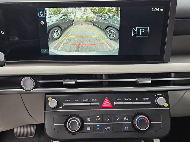 New 2026 Hyundai Tucson SE image 8