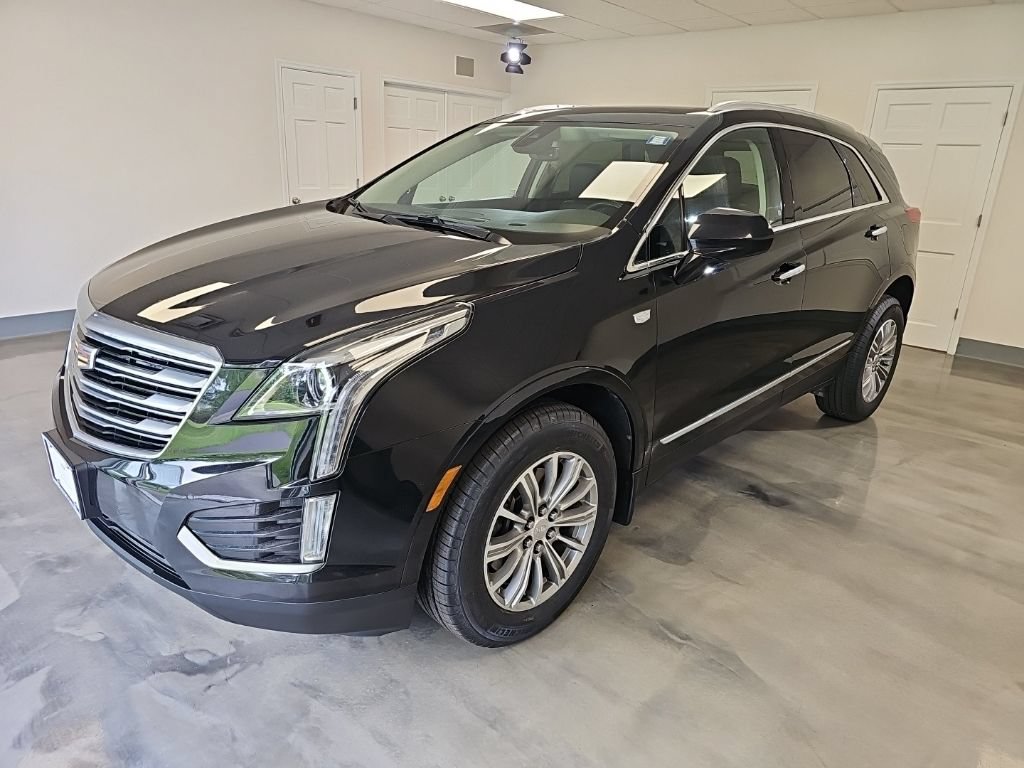 Used 2018 Cadillac XT5 Luxury w/ Driver Awareness Package AWD/4WD image 7
