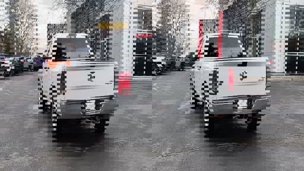 Used 2023 RAM 1500 Classic SLT image 7