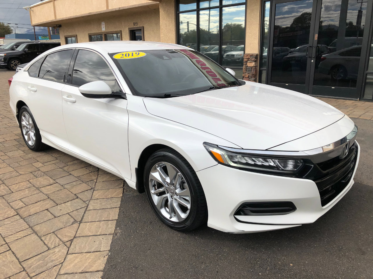 Used 2019 Honda Accord LX image 7