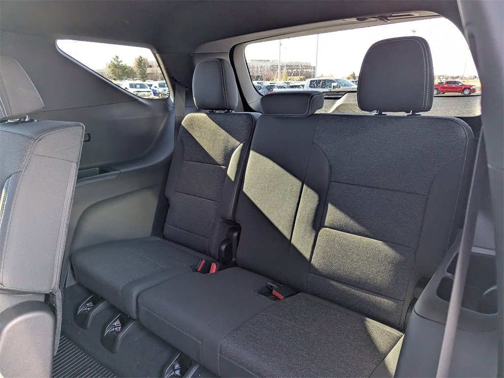 New 2026 Chevrolet Traverse LT w/ LPO, Floor Liner Package image 31