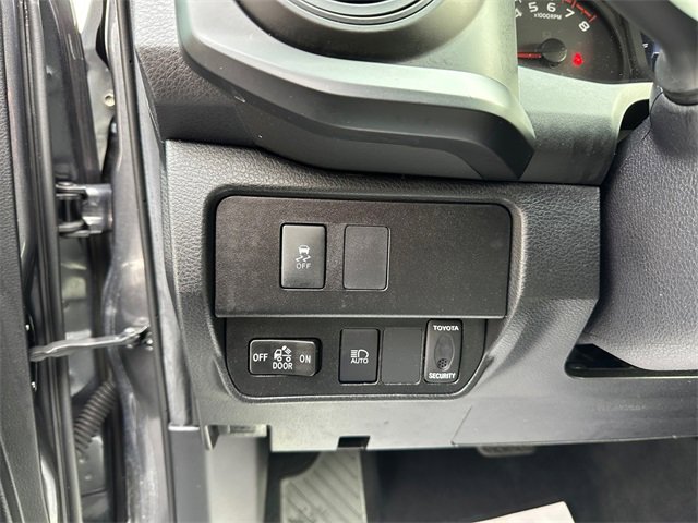 Used 2021 Toyota Tacoma SR image 21