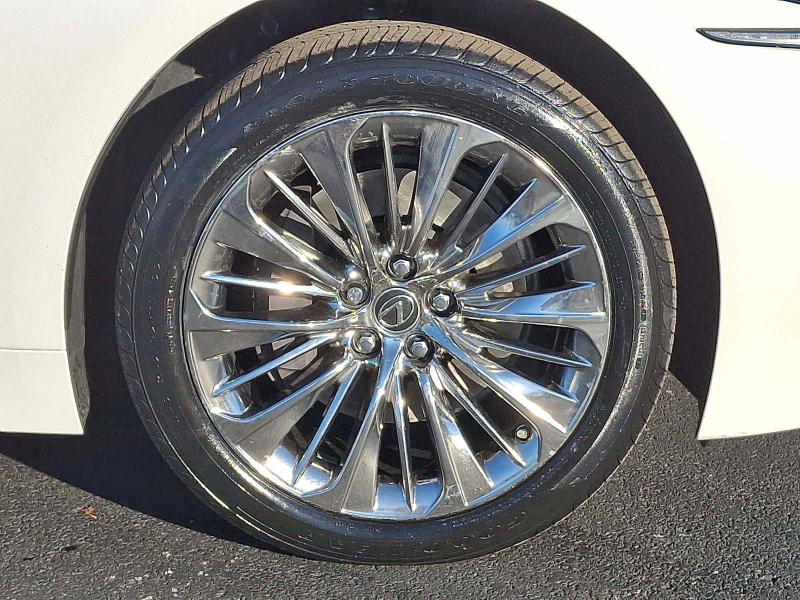 Used 2020 Lexus LS 500 image 8