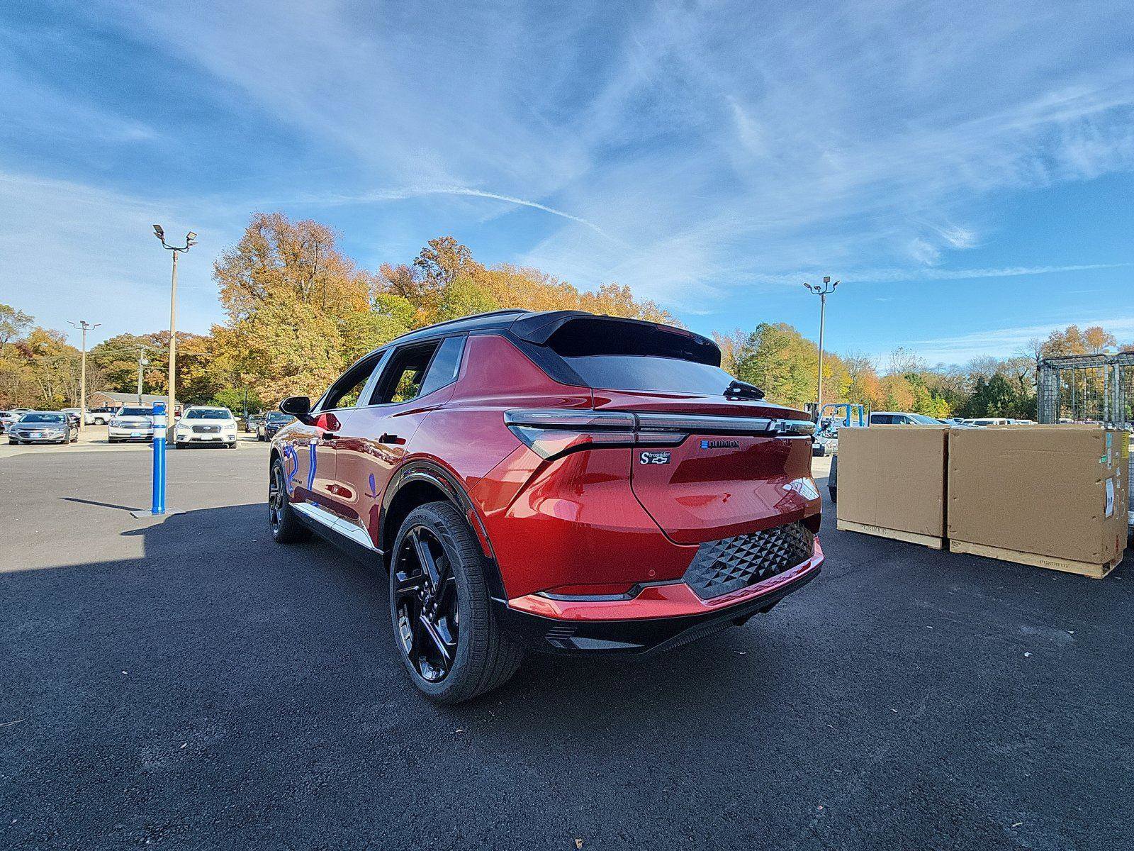 New 2026 Chevrolet Equinox EV RS image 3