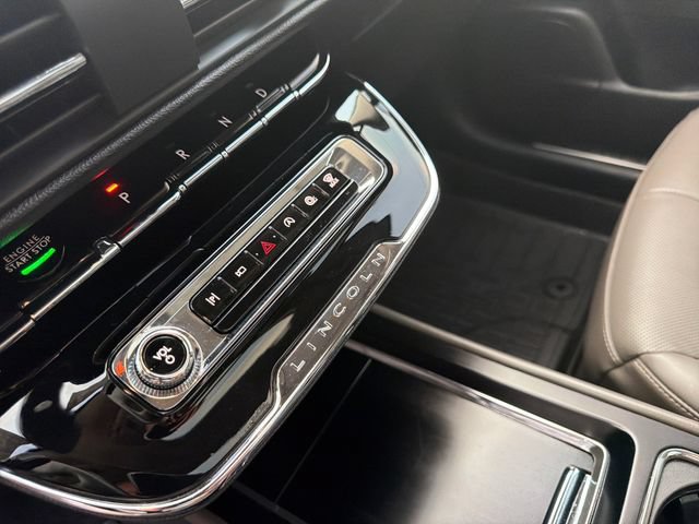 Used 2023 Lincoln Corsair AWD w/ Equipment Group 101A image 27