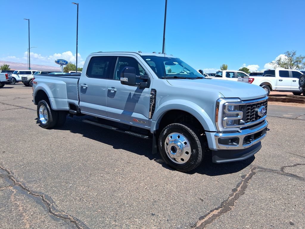 New 2026 Ford F450 Lariat w/ Lariat Premium Package AWD/4WD image 7