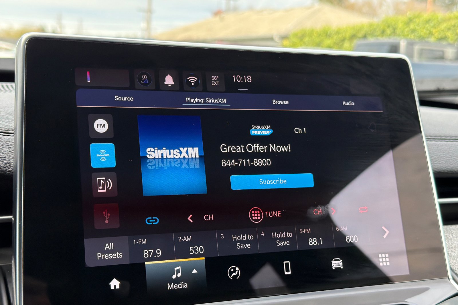 Used 2024 Jeep Compass Latitude image 17