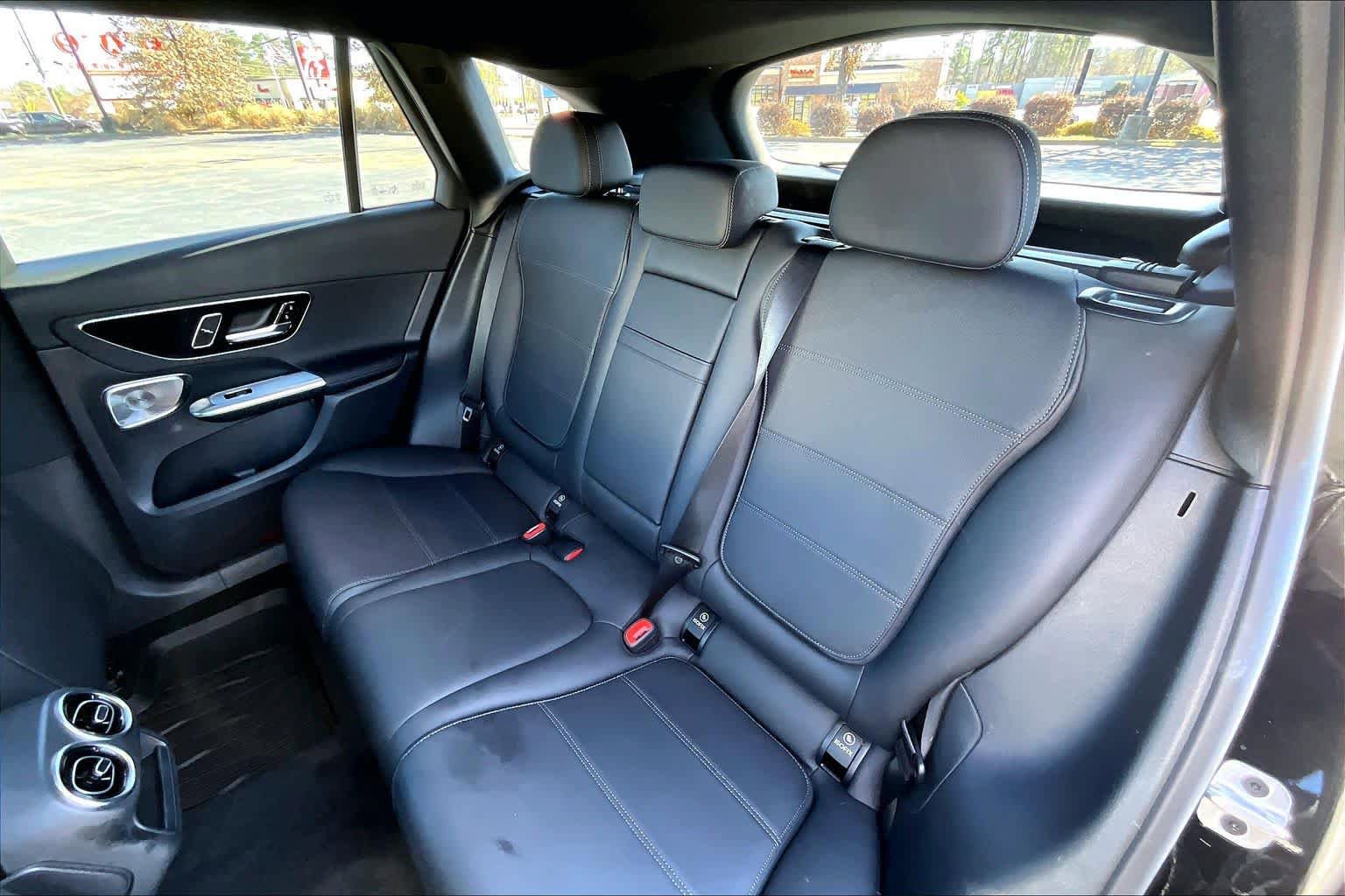 Certified 2025 Mercedes-Benz GLC 300 4MATIC image 21