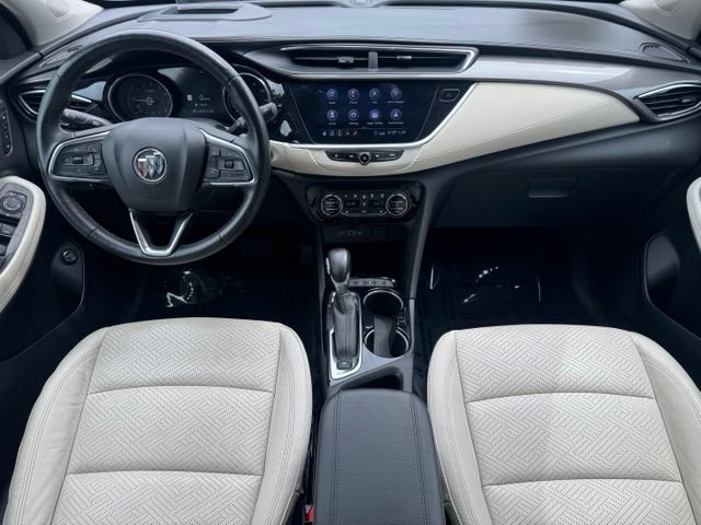 Used 2020 Buick Encore GX Essence w/ Advanced Technology Package AWD/4WD image 19