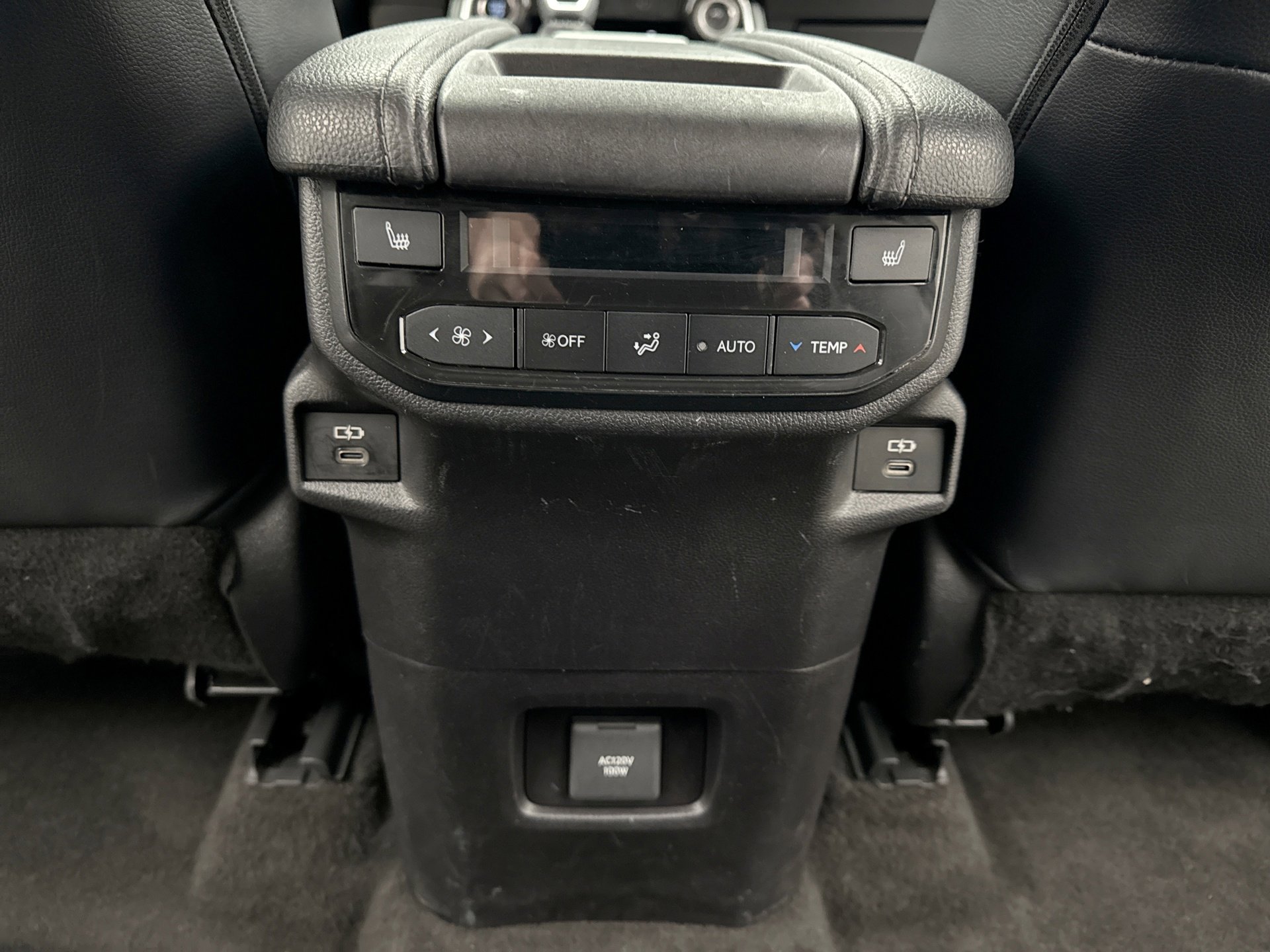 Used 2024 Toyota Grand Highlander AWD image 20