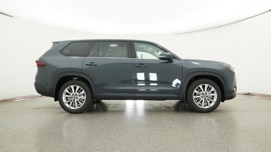 New 2026 Toyota Grand Highlander Platinum image 19