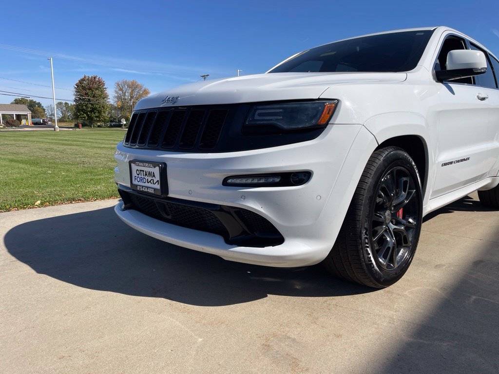 Used 2014 Jeep Grand Cherokee SRT w/ Trailer Tow Group IV AWD/4WD image 17