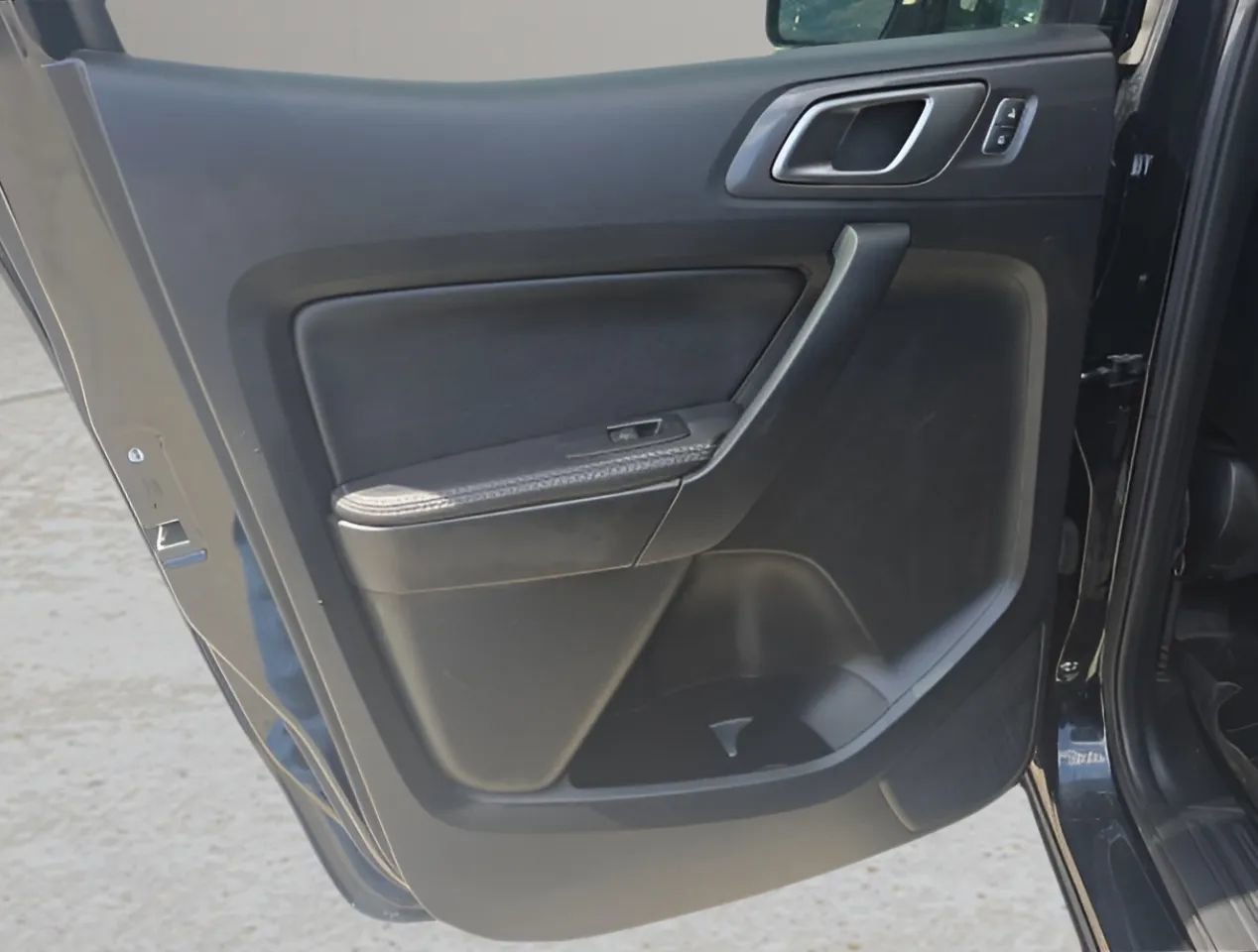 Used 2019 Ford Ranger Lariat w/ Equipment Group 501A Mid AWD/4WD image 11
