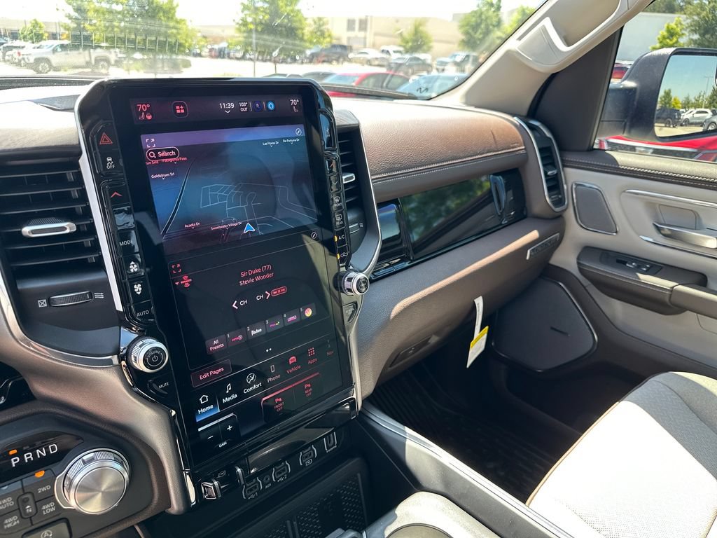 New 2026 RAM 1500 Laramie AWD/4WD image 24