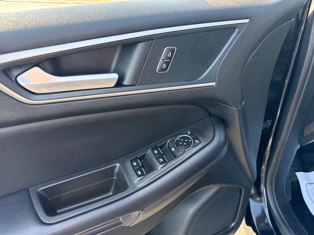 Used 2024 Ford Edge SEL w/ Convenience Package AWD/4WD image 28
