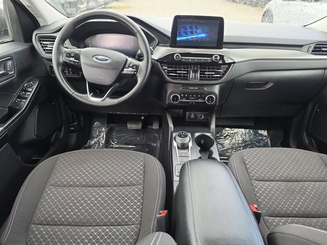 Used 2024 Ford Escape Active image 17
