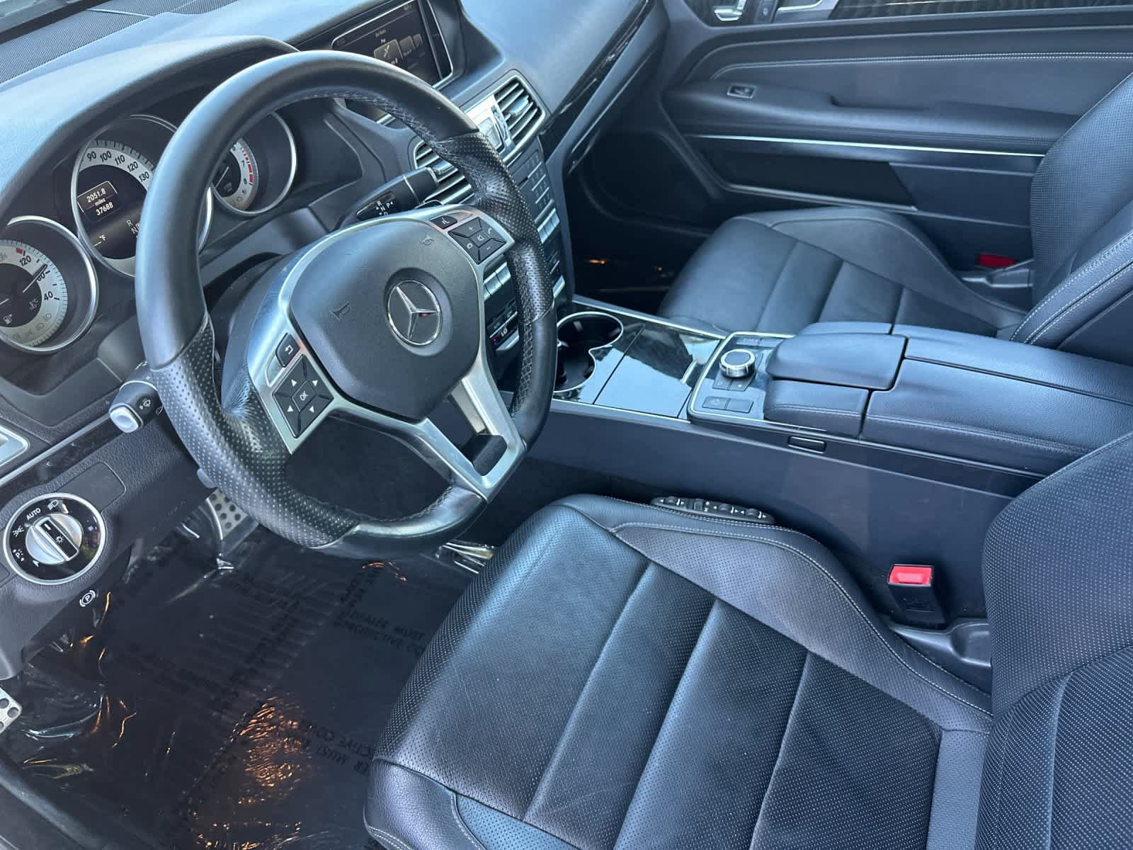 Used 2016 Mercedes-Benz E 550 Coupe image 4