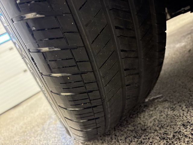 Used 2024 Jeep Grand Cherokee L Summit AWD/4WD image 36
