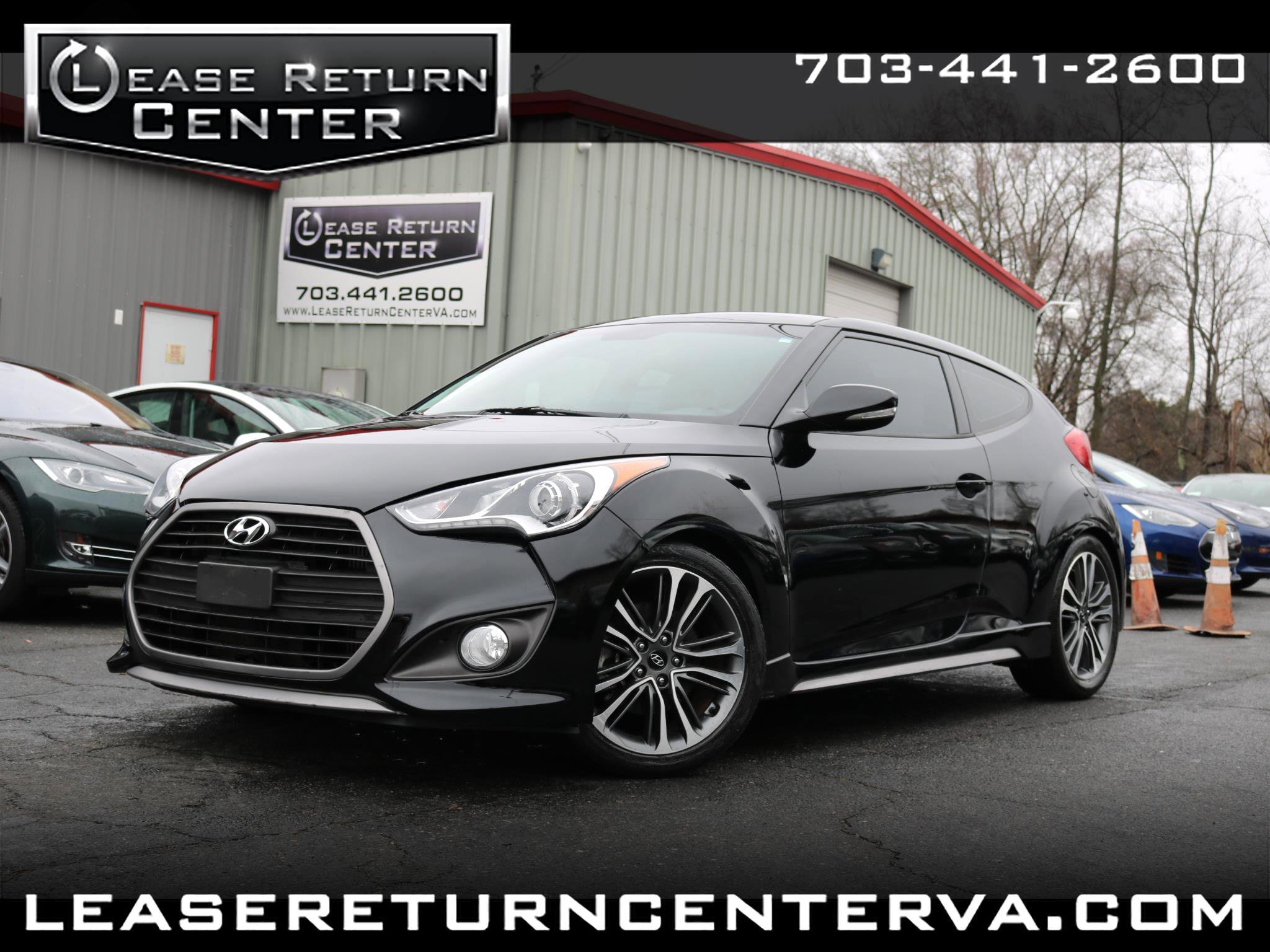 Used 2017 Hyundai Veloster Turbo w/ Tech Package 02