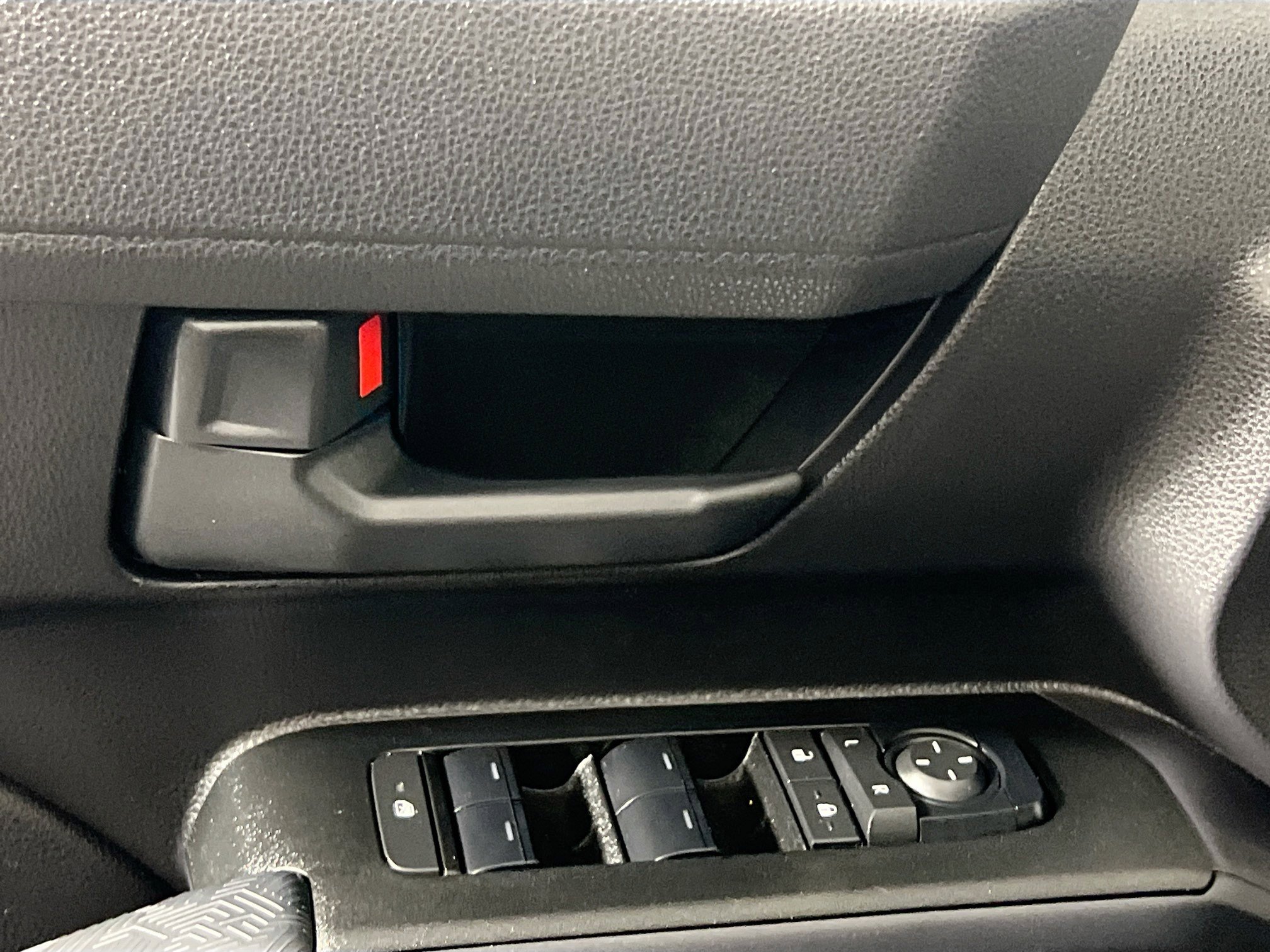 Used 2025 Toyota 4Runner SR5 image 16